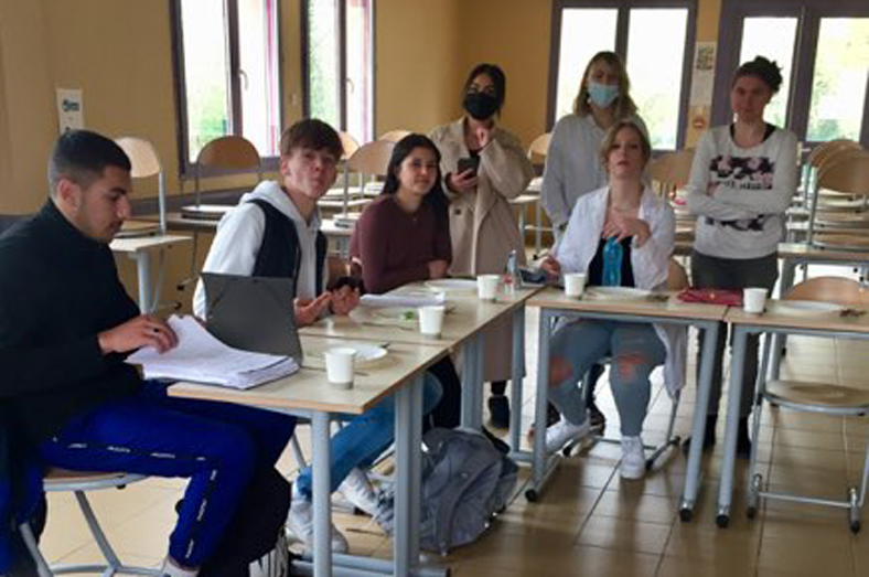 "Un déjeuner presque parfait" au Lycée