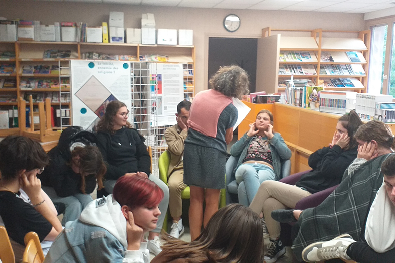 Moment de partage au CDI de Champs