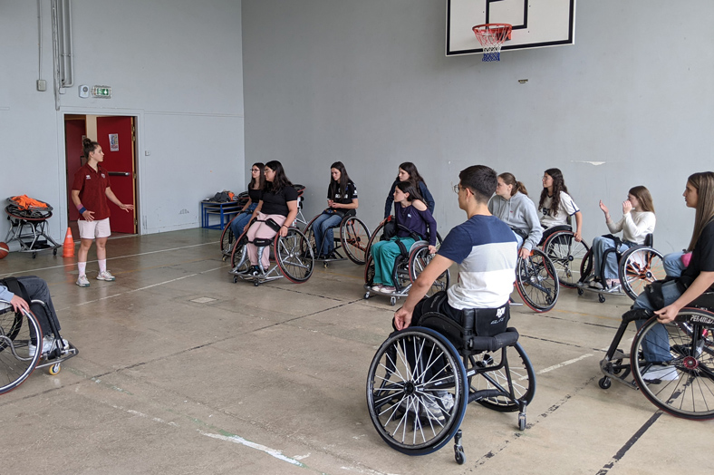 Journée autour de l'handisport avec la JDA Dijon Basket Fauteuil